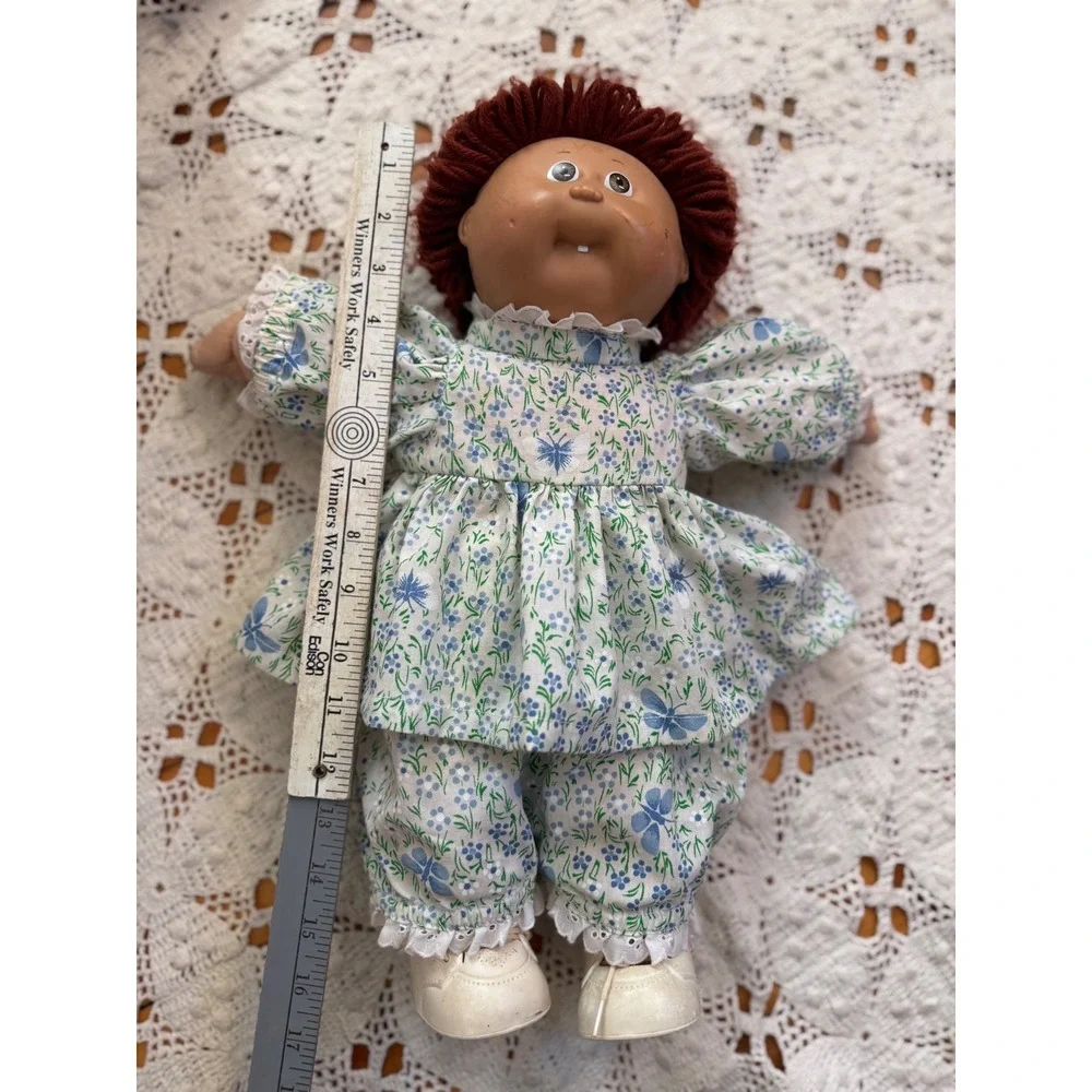 Vintage 1985 Cabbage Patch Kids Doll Girl Auburn Hair‎ Brown Eyes Floral Dress